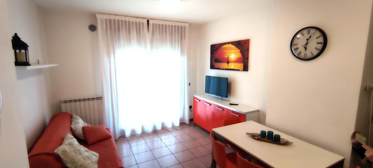 Residence Roberta Con Piscina - Agenzia Cocal Caorle Exterior photo
