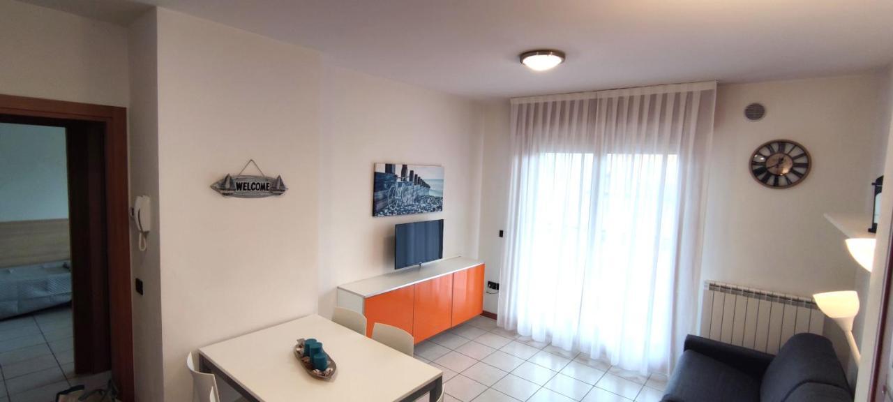 Residence Roberta Con Piscina - Agenzia Cocal Caorle Exterior photo
